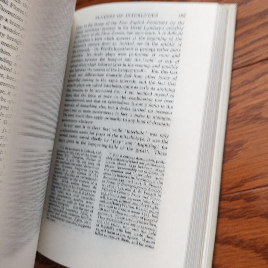 洋書 The Mediaeval Stage Chambers