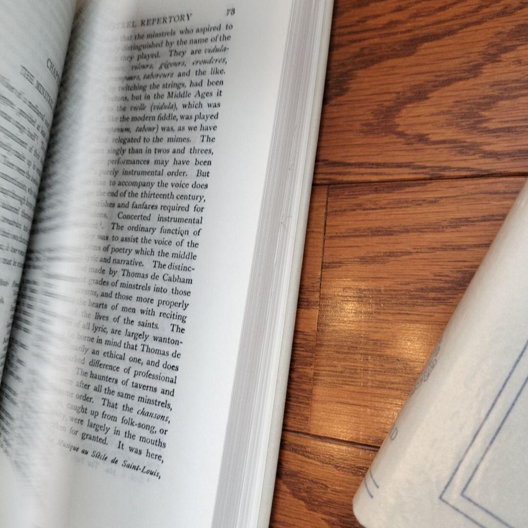 洋書 The Mediaeval Stage Chambers