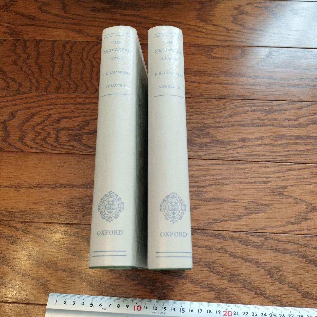 洋書 The Mediaeval Stage Chambers