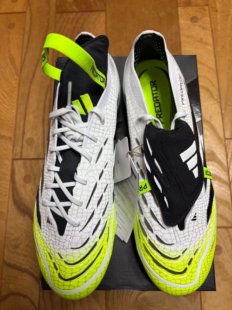 新品　特価　限定品　アディダス　プレデター Elite FT FG 26cm