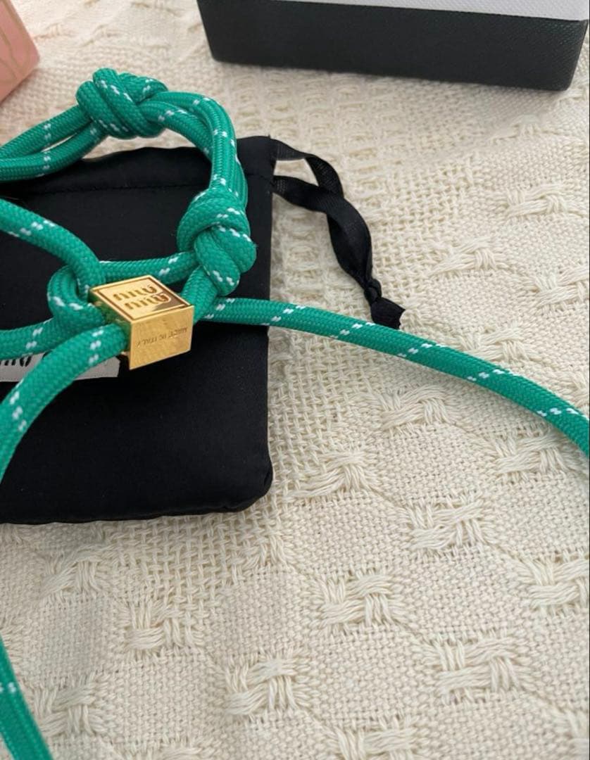 MIUMIUミュウミュウ コード ナイロン ブレスレット