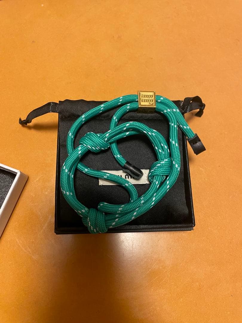 MIUMIUミュウミュウ コード ナイロン ブレスレット