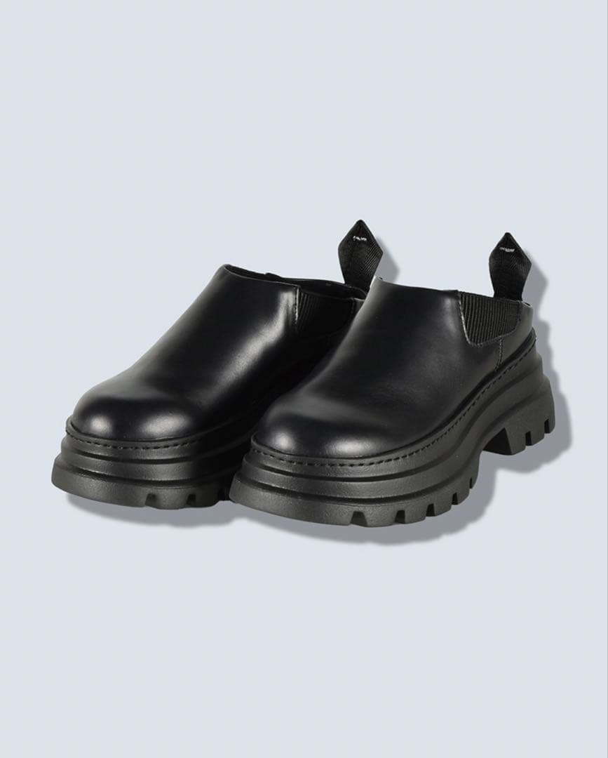 OMMO 【極美品】　サイズ37 VOLUME HEAD SABOT BOOTS
