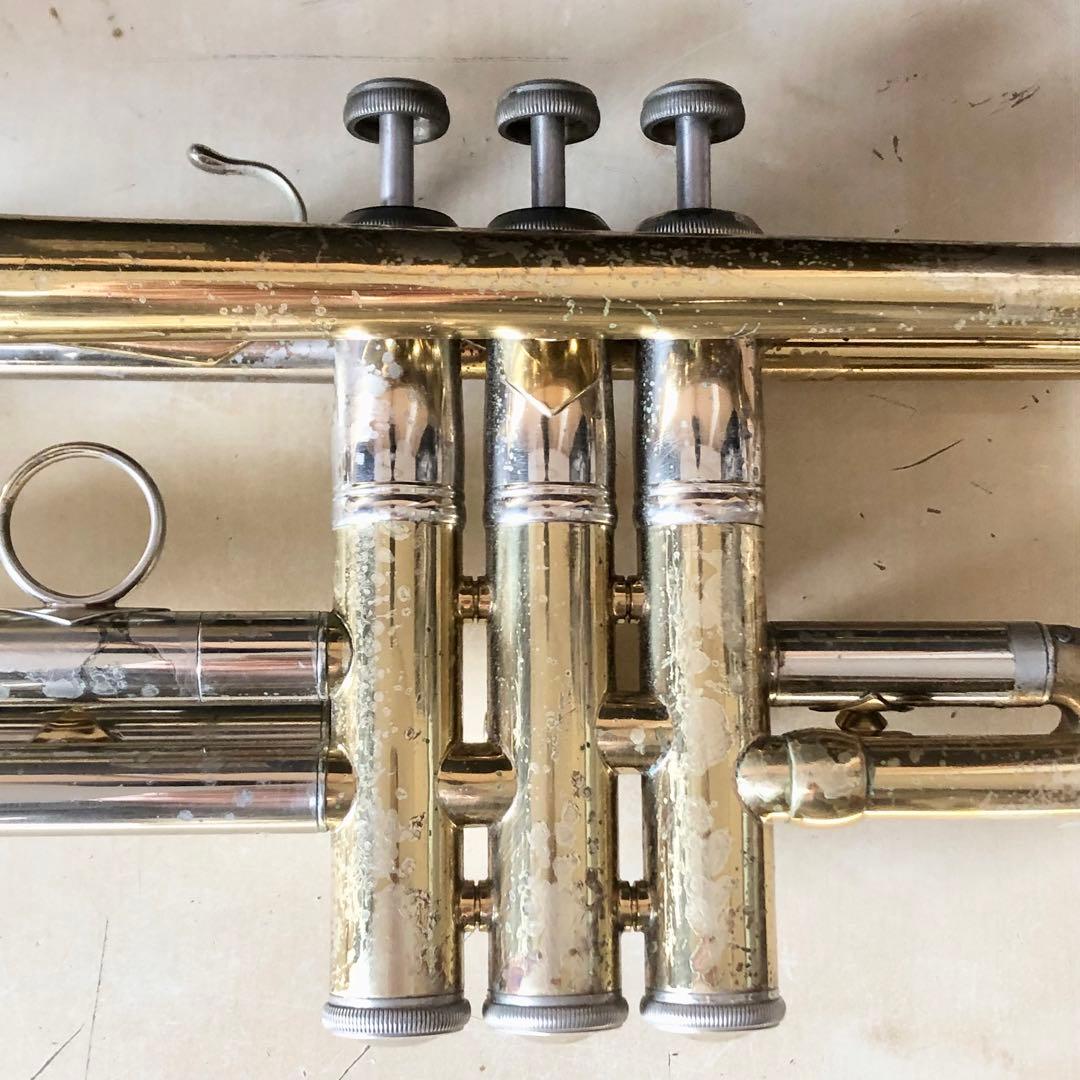 Bach Stradivariusトランペット CML ケース付