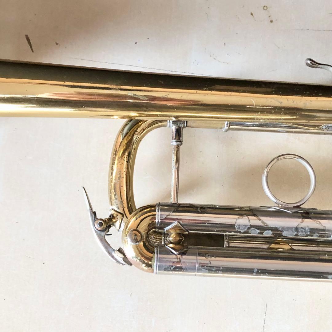 Bach Stradivariusトランペット CML ケース付