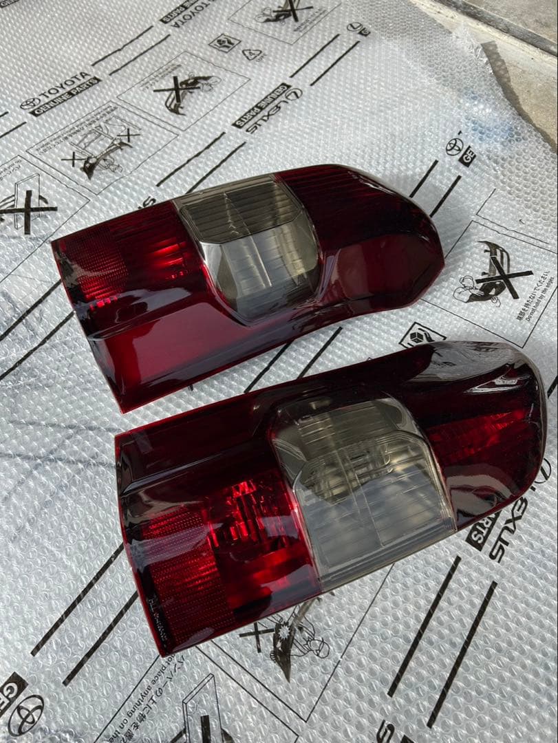 トヨタ 160系 プロボックス サクシード テールランプ