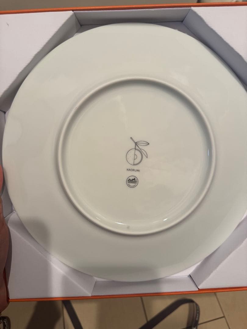 新品未使用　エルメス　デザートプレート カオルミ　イチジク