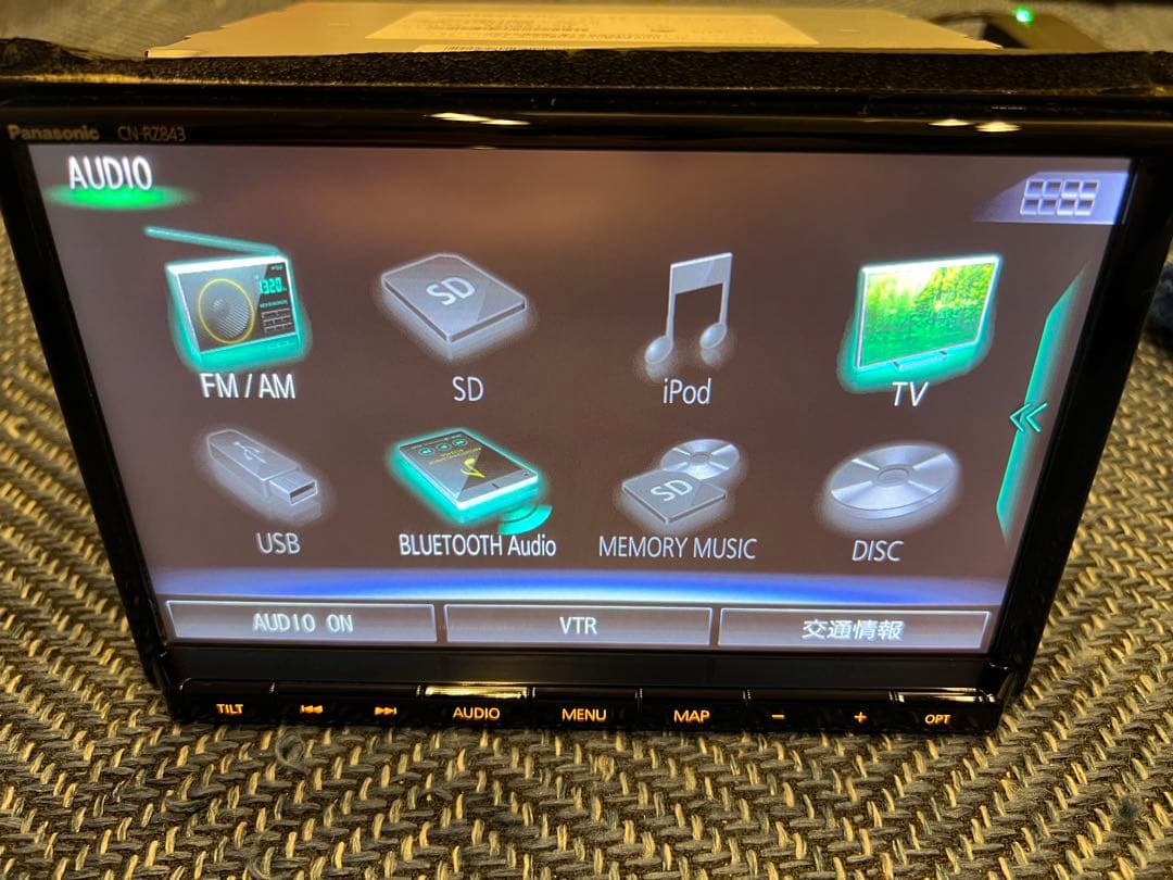 スズキ純正OP 8インチナビ CN-RZ843ZA 地図2018年版