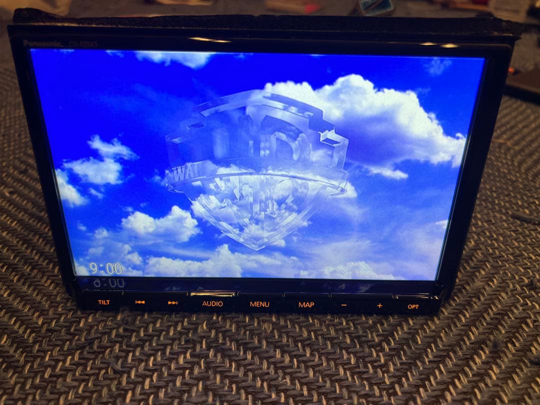 スズキ純正OP 8インチナビ CN-RZ843ZA 地図2018年版