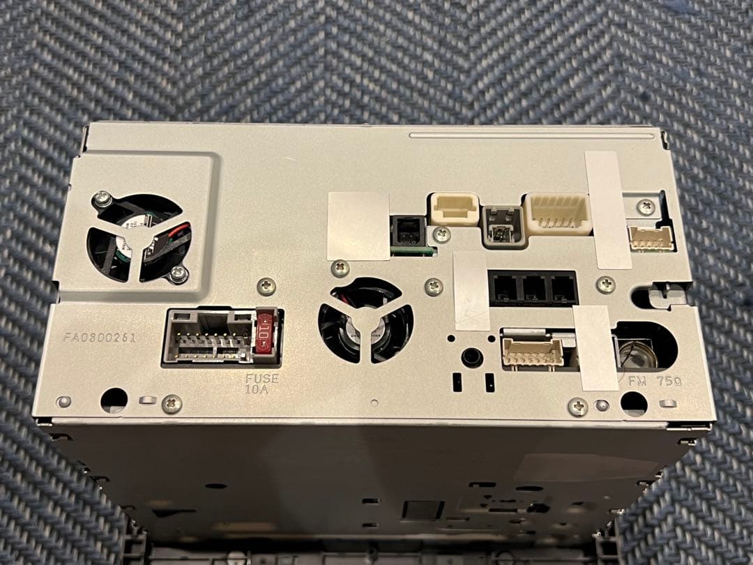 スズキ純正OP 8インチナビ CN-RZ843ZA 地図2018年版