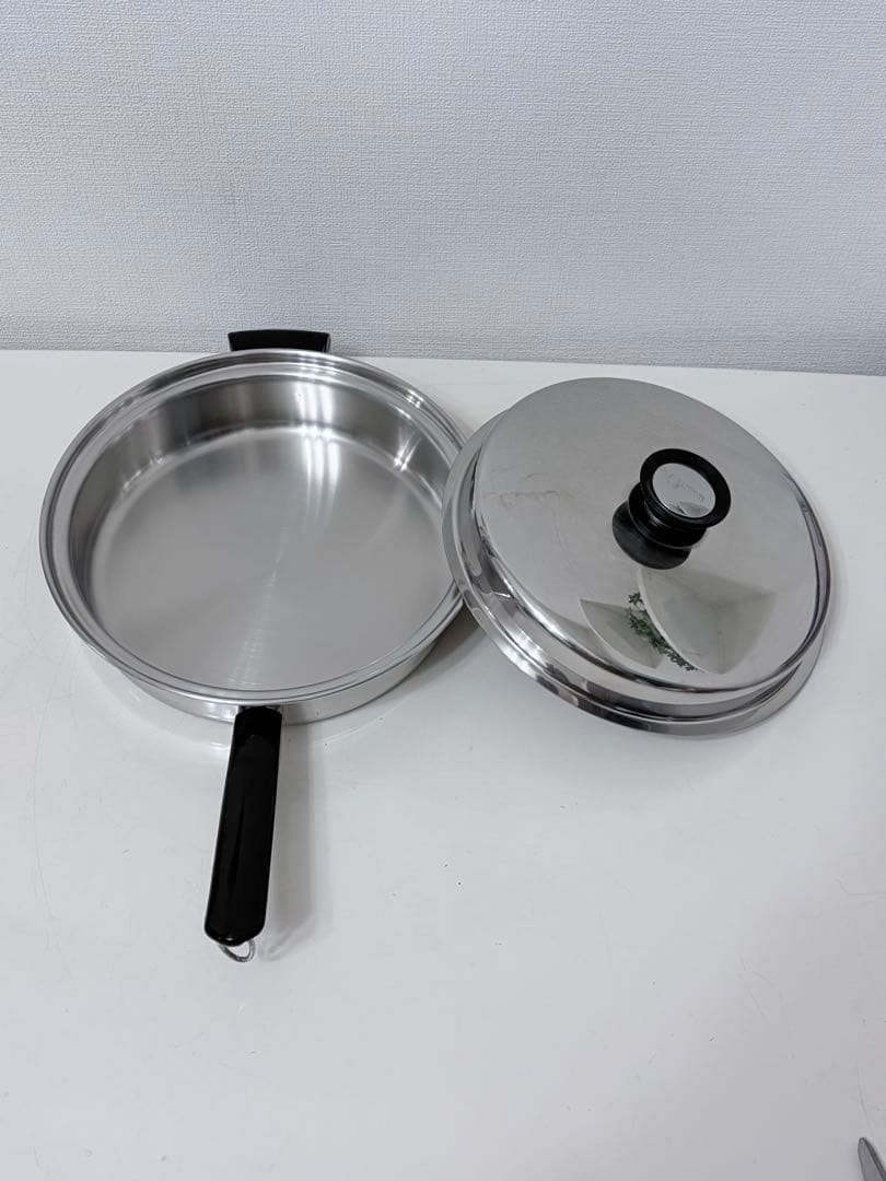 アムウェイ　大ソースパンと大フライパン