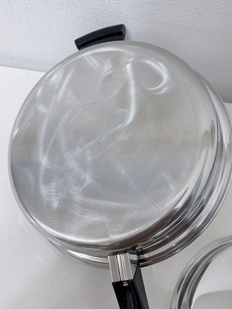 アムウェイ　大ソースパンと大フライパン