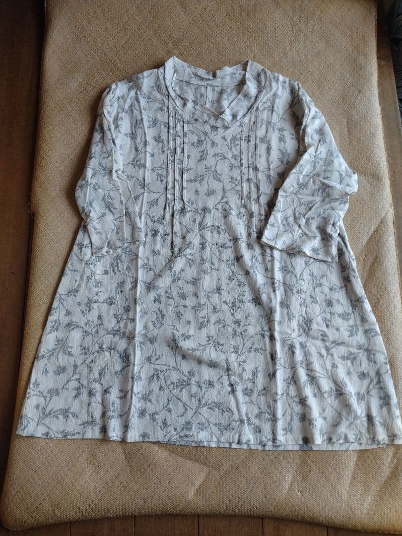 群言堂登美花柄五分袖チュニック