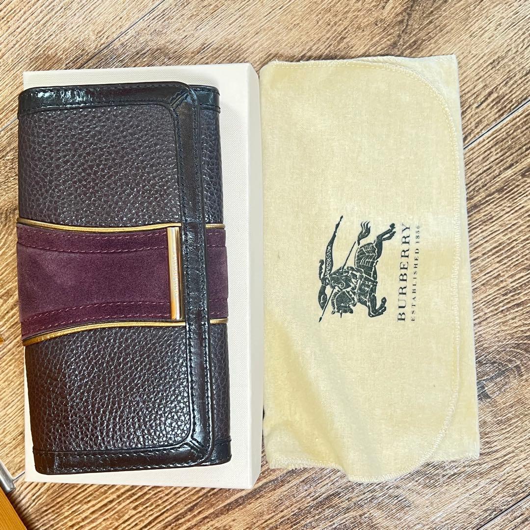Burberry ブラウン長財布　箱付き