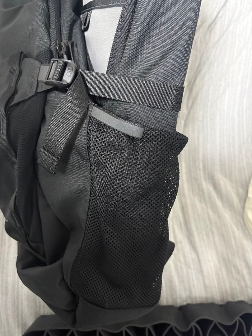 （美品）ノースフェイス　ピボター　26L NFOA3VXD