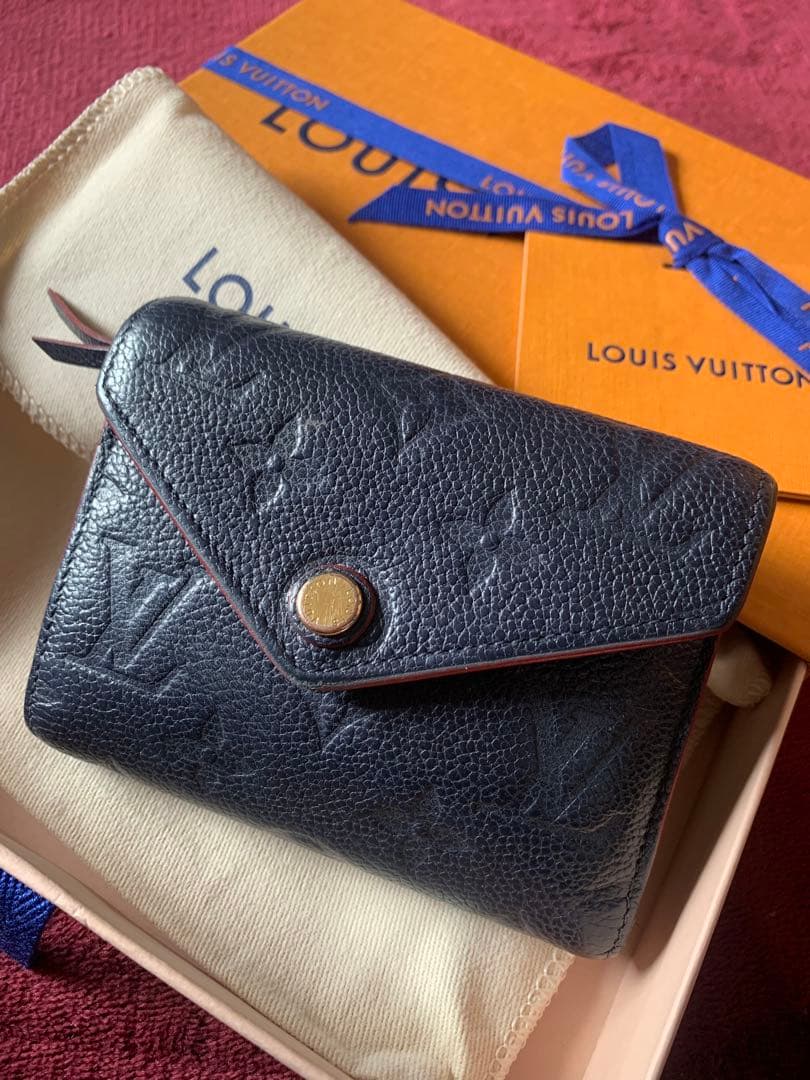 Louis Vuitton ポルトフォイユ・ヴィクトリーヌ　中古