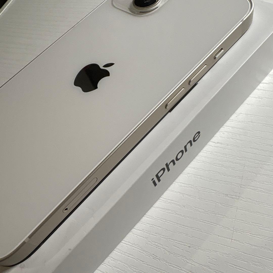 iPhone13 128GB スターライト SIMフリー 極美品