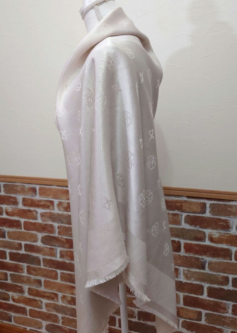 【LEONARD】大判ショール　スカーフ　とても上品なカラー　美品♪