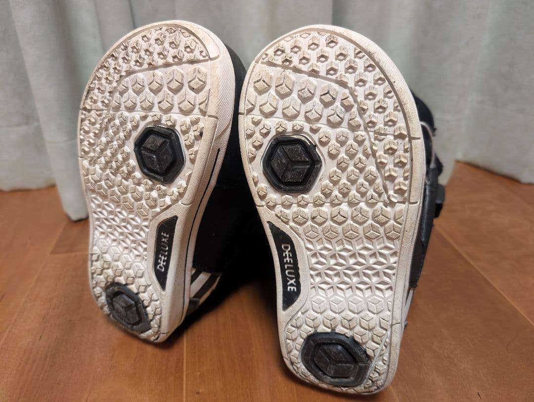 DEELUXE スノーボードブーツ ブラック ID LARA