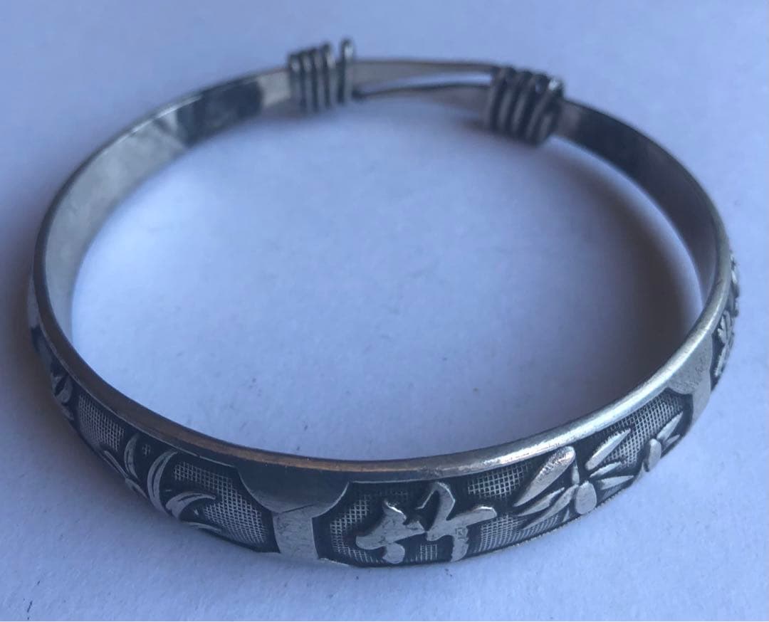 足銀腕輪アンティークオブジェ菊、竹、蘭，梅の図