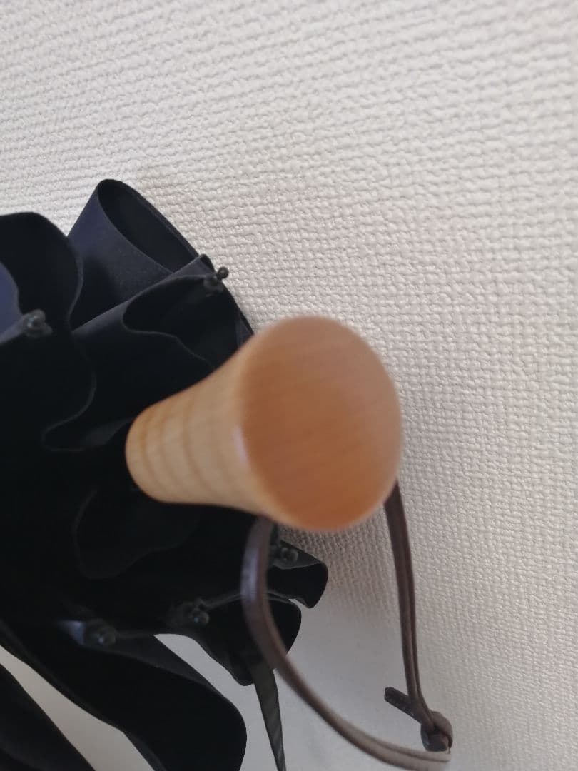 サンバリア100 折りたたみ日傘 2段折り 無地 ネイビー