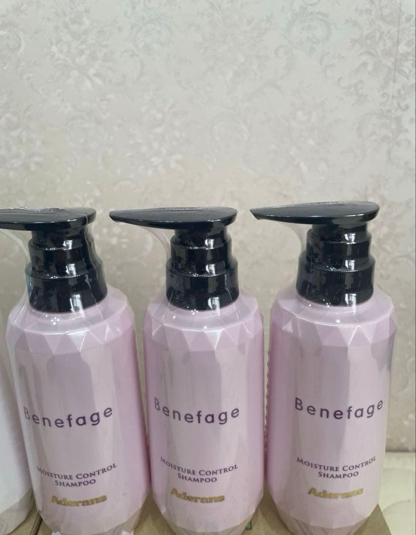 アデランス　シャンプー　トリートメント　保湿