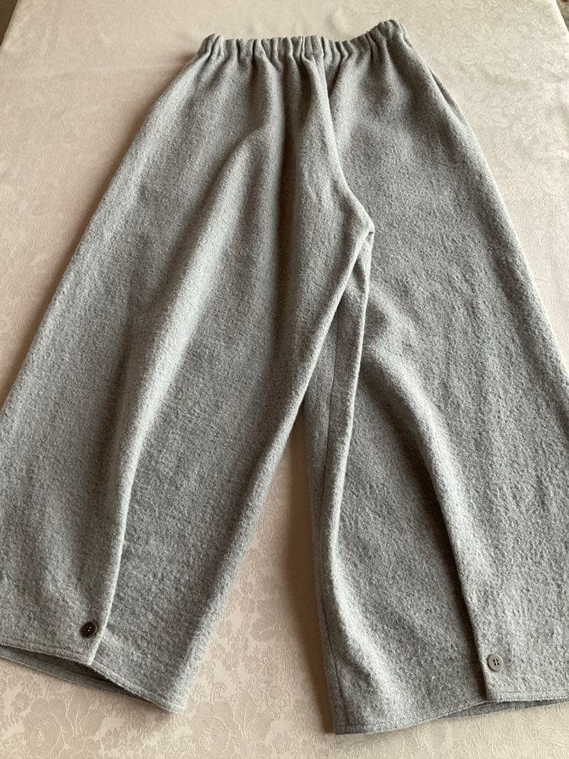 ヨーガンレール　ウールフエルト　ワイド&バルーン　パンツシルエット