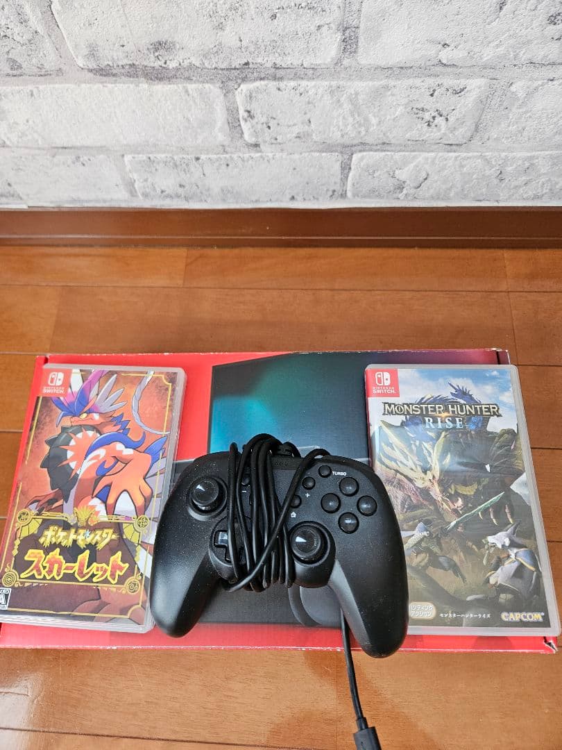 Switch 説明書以外すべてあり カセット×2、コントローラー×1　付属