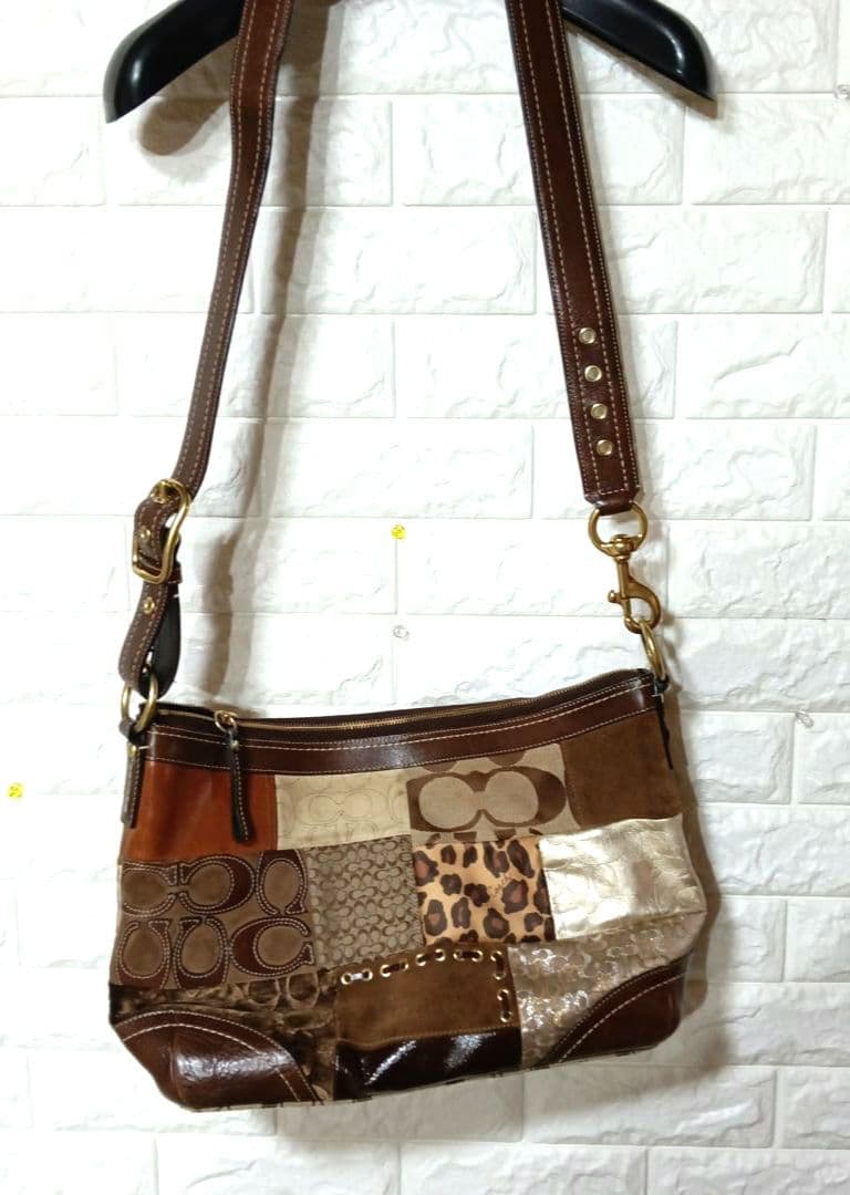 OLDCOACH　キルティングデザインショルダーバック斜めがけ