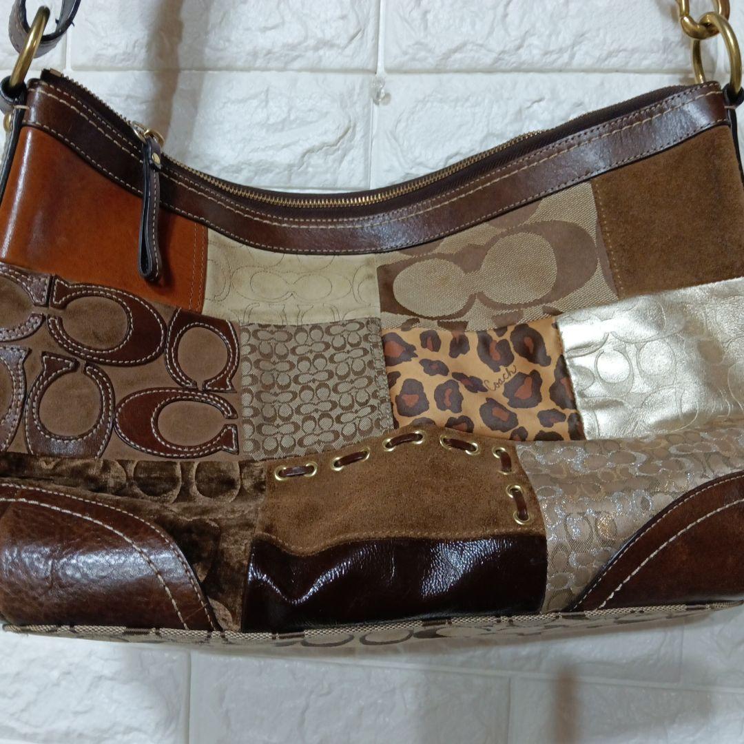 OLDCOACH　キルティングデザインショルダーバック斜めがけ