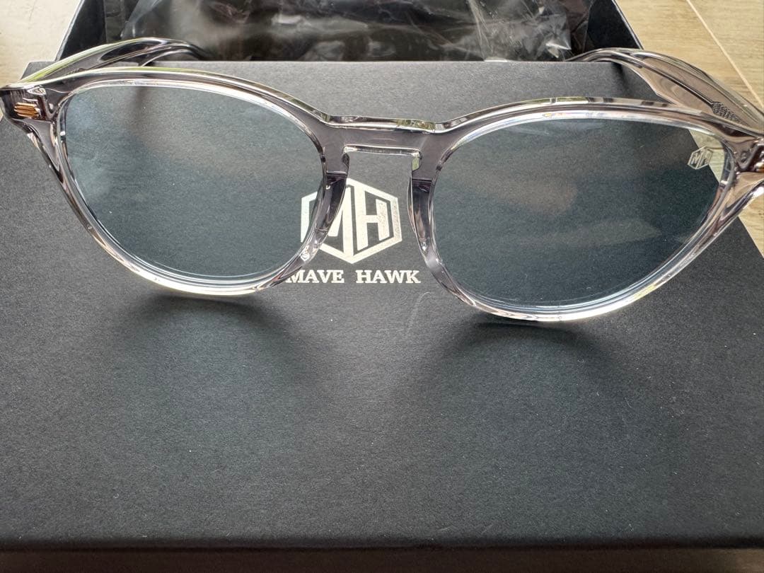 ラスト1個MAVE HAWK サングラス 飯田将成　レイバン　クリアフレーム
