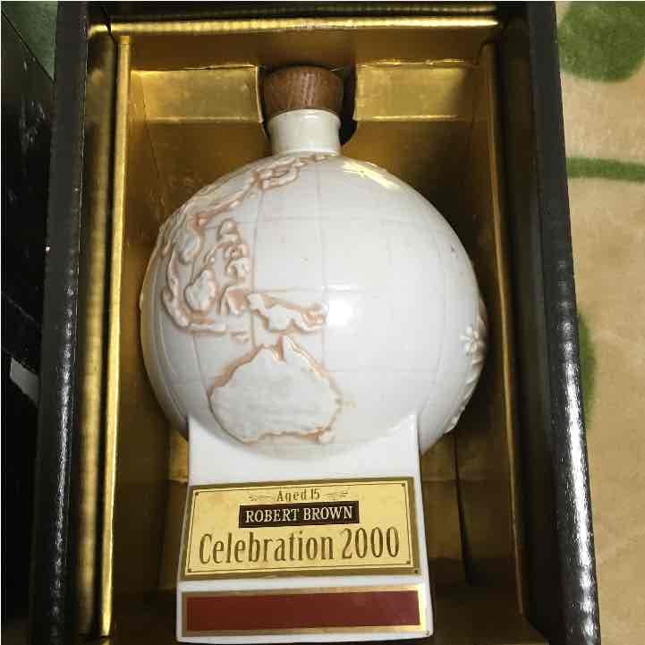 ロバートブラウン2000年記念ボトル