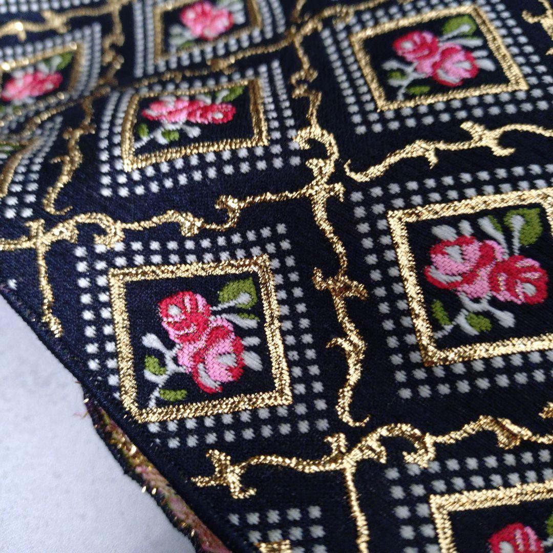 DOLCE & GABBANA　ミニプリーツブロケードスカート　花柄刺繍スカート