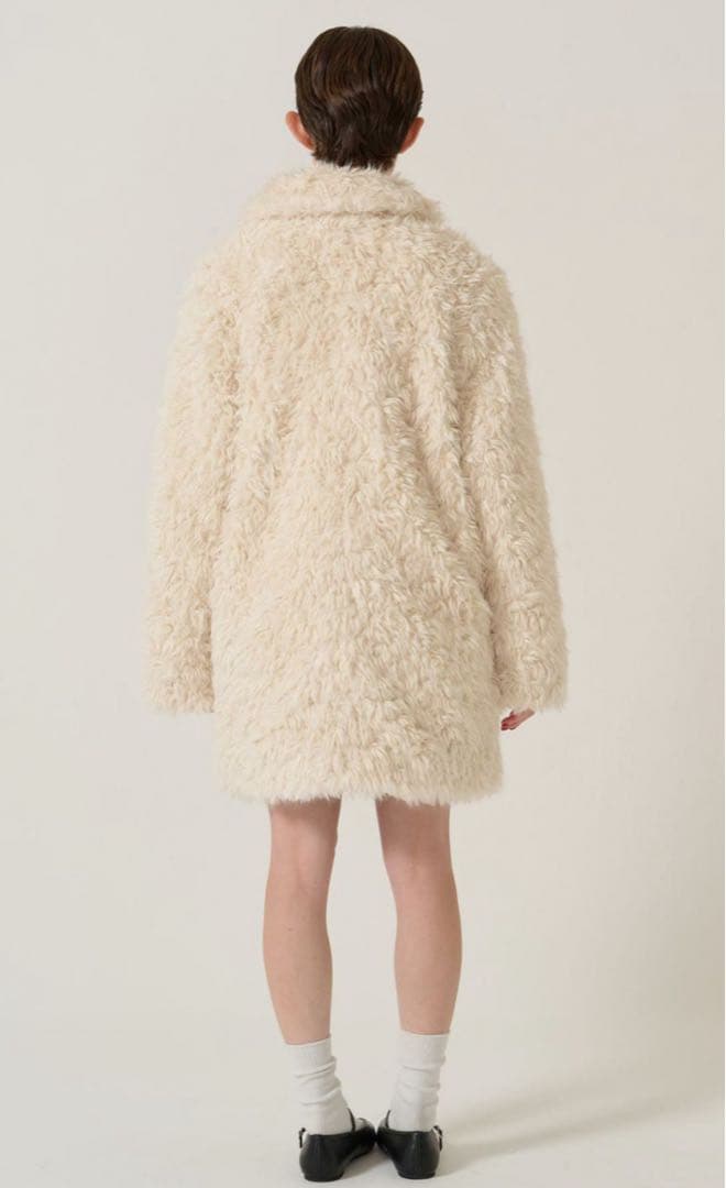 フェイクファー ダッフルコート TINA：JOJUN 新品未使用