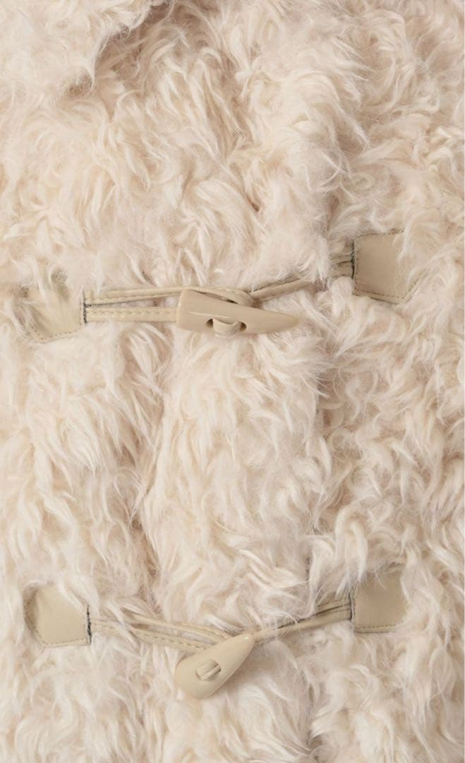 フェイクファー ダッフルコート TINA：JOJUN 新品未使用