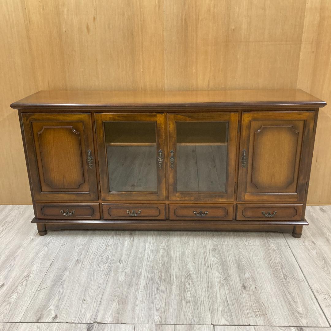 【カリモク】コロニアル　サイドボード　リビングボード　キャビネット