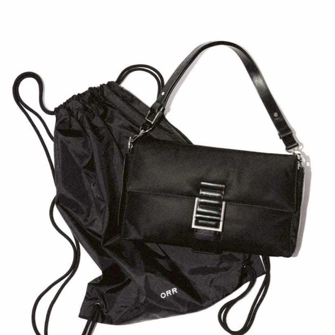 ORR ブラック ショルダーバッグ