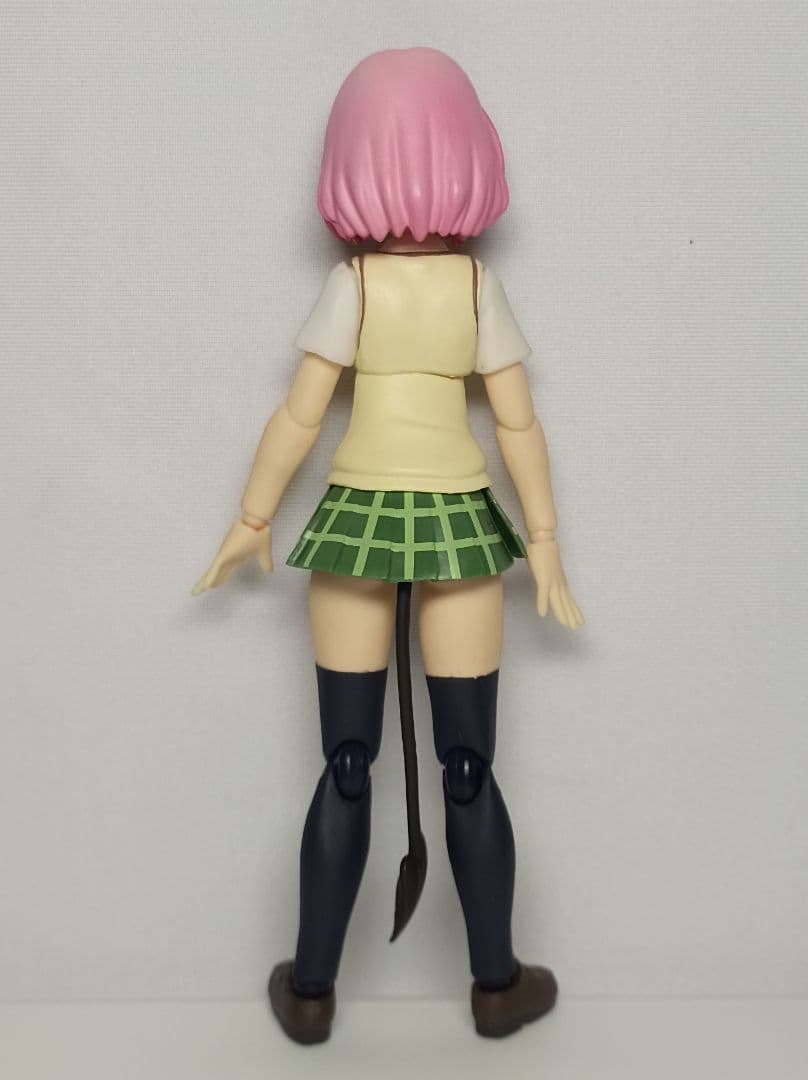 【美品】S.H.Figuarts モモ・ベリア・デビルーク To LOVEる
