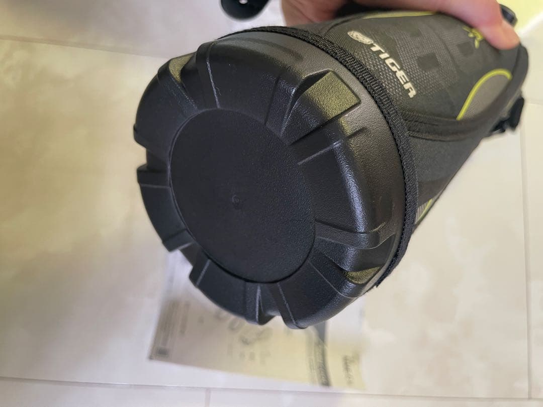 ☆新品　タイガーSAHARA水筒