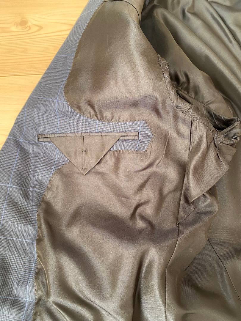 美品TOM FORD トムフォード 007スーツ ネイビー格子柄　サイズ50R