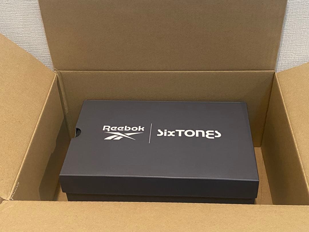 Reebok×SixTONESコラボスニーカー 23.0cm CLUB C 85