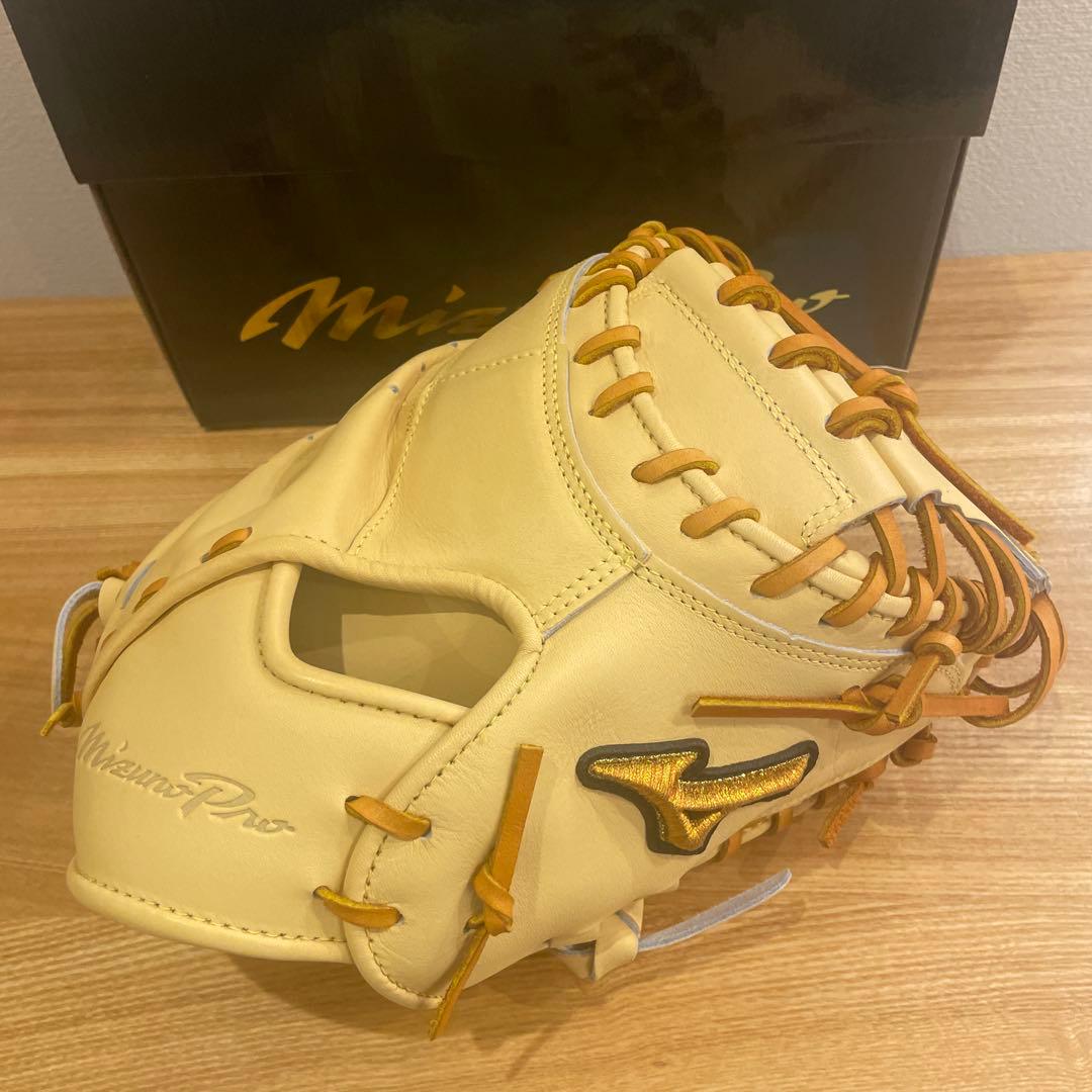 ミズノプロ　硬式用　キャッチャーミット　定価68,200円　高校野球対応