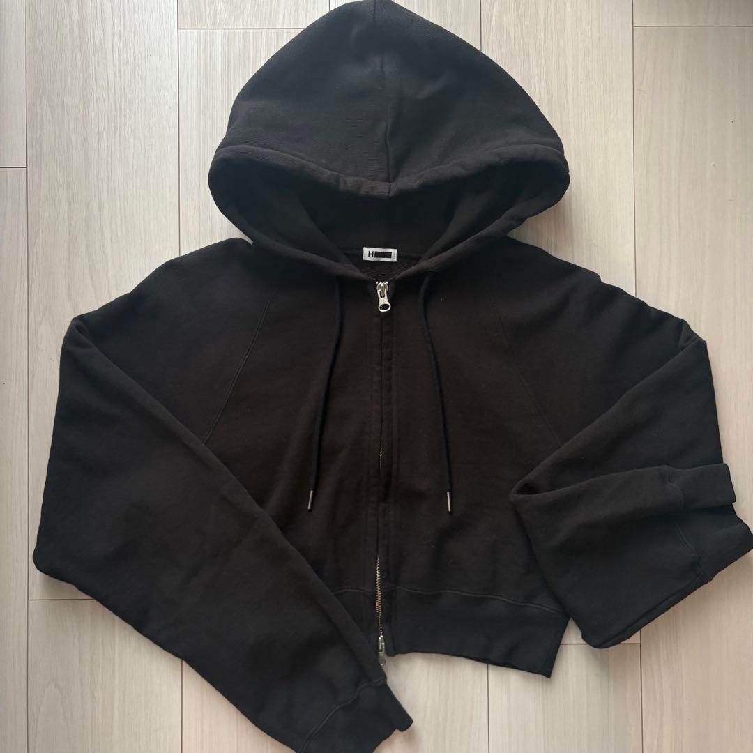 H BEAUTY&YOUTH ジップパーカー