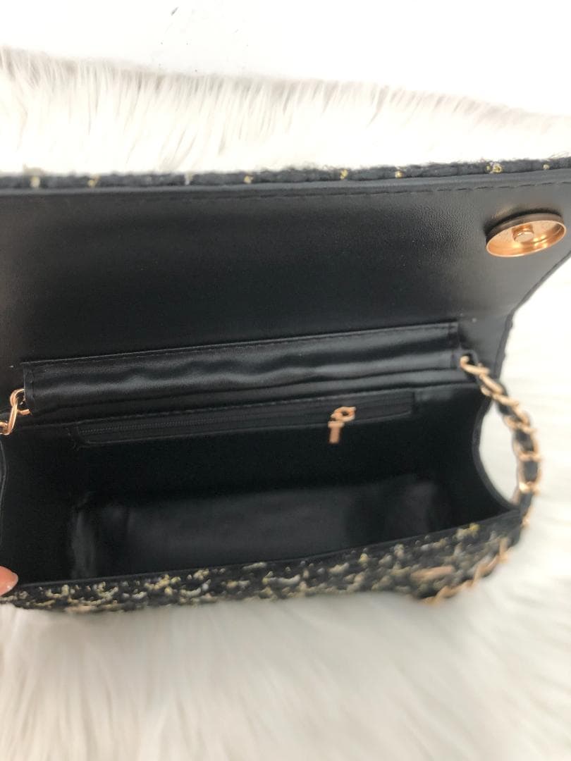 ノベルティ　チェーン　ショルダーバッグ　ツイード　ブラック　バッグ