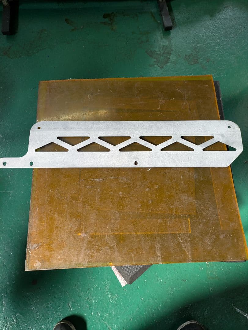 エブリィワゴン　3BA DA17Wインナーメッシュ　板厚1.2ミリ　無塗装品