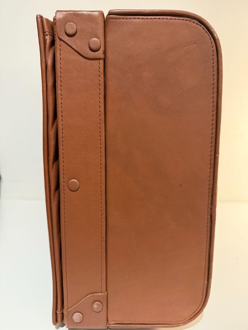 の*の様 キリン午後の紅茶　コイズミトランク