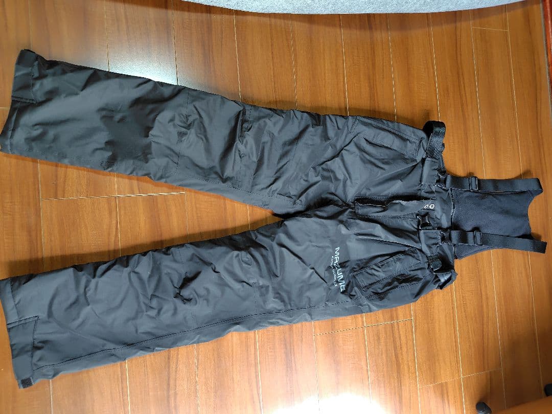 mazumeウインタースーツ　サイズM