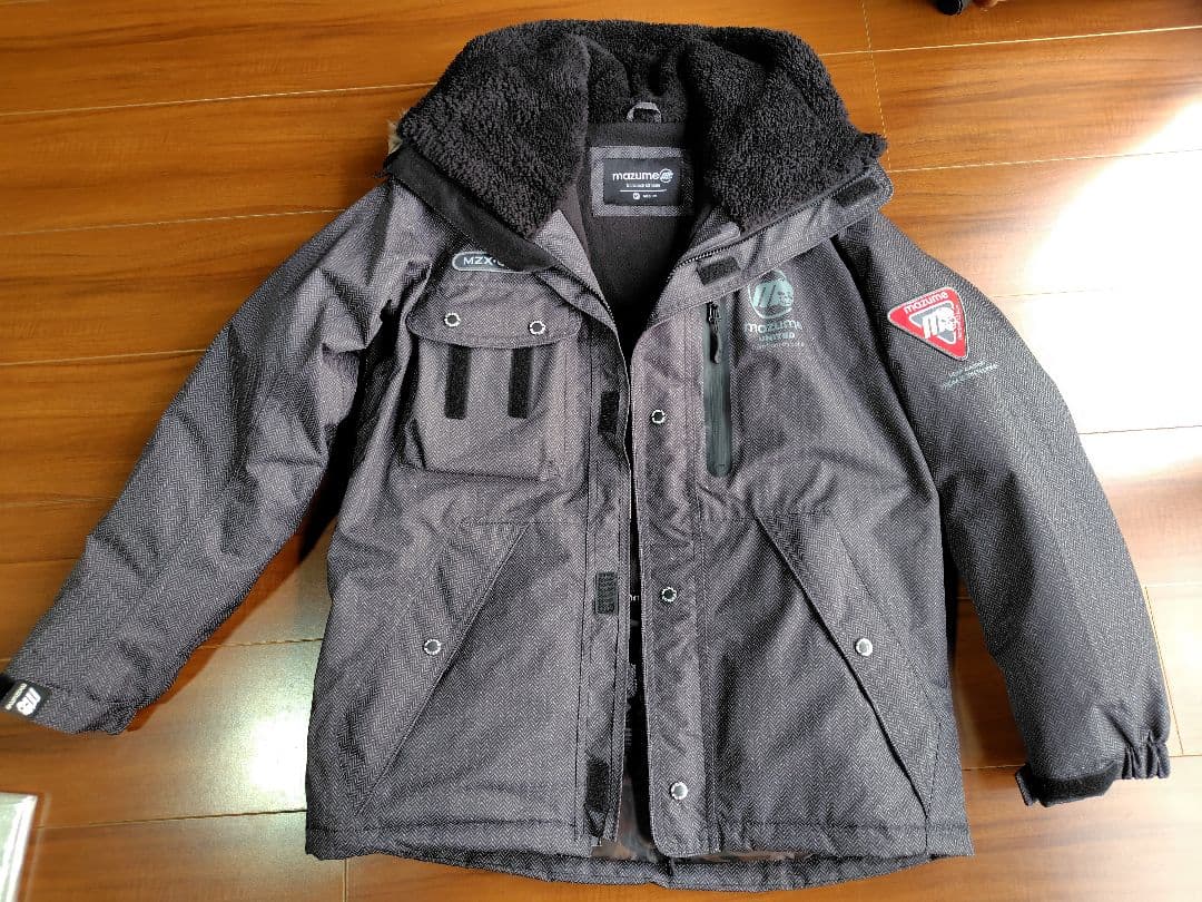 mazumeウインタースーツ　サイズM