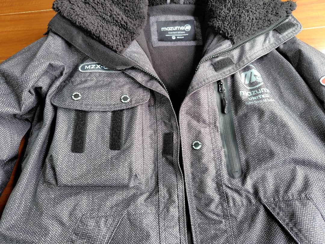 mazumeウインタースーツ　サイズM