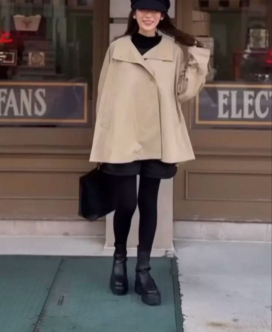 ADAM ET ROPÉ FEMME フレアーミドルトレンチコート